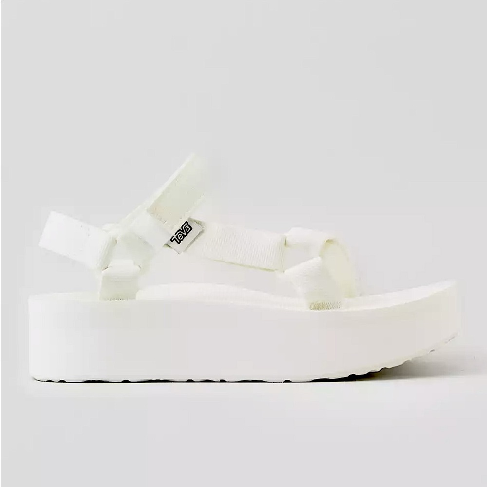 White Flatform Tevas